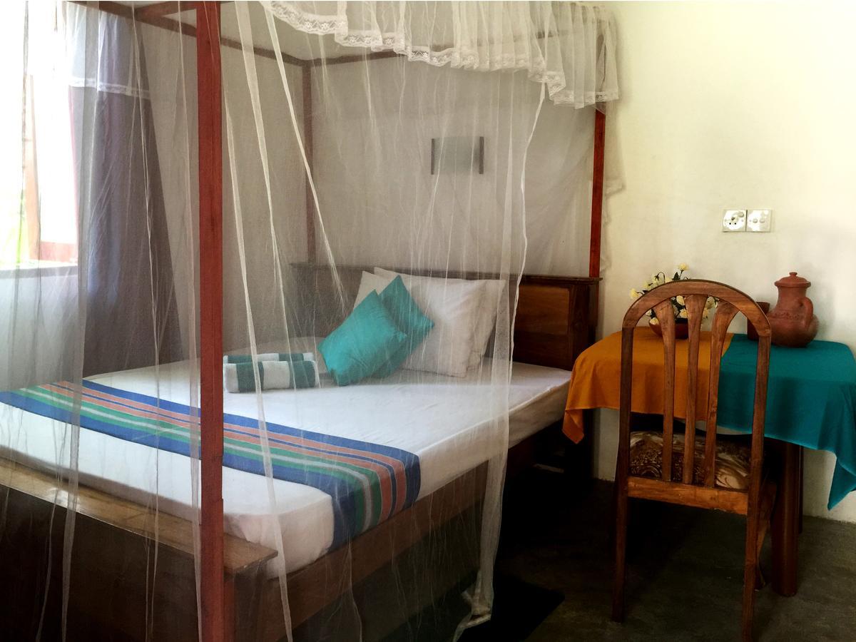 Double G Motel Weligama Exterior photo