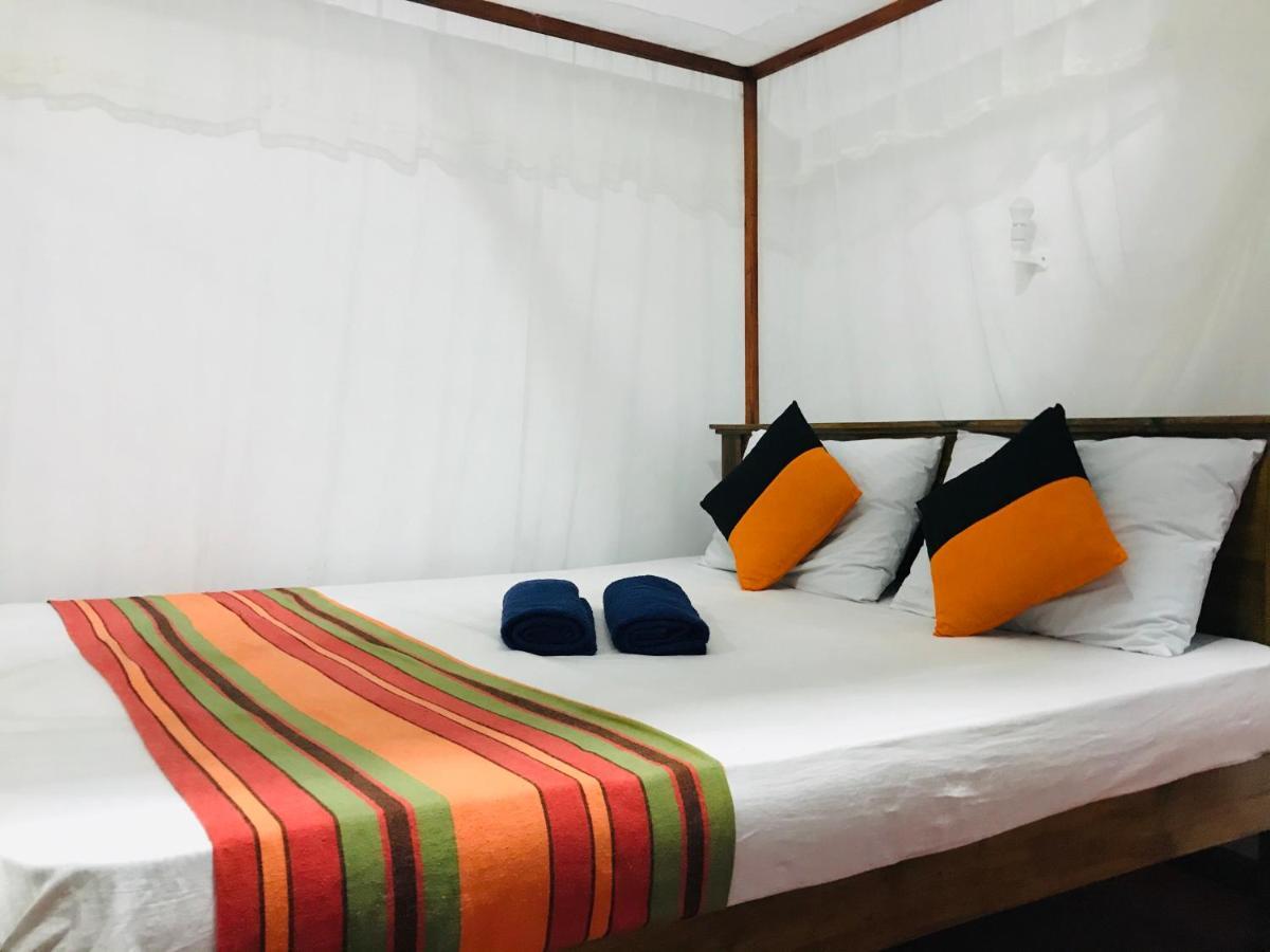 Double G Motel Weligama Exterior photo